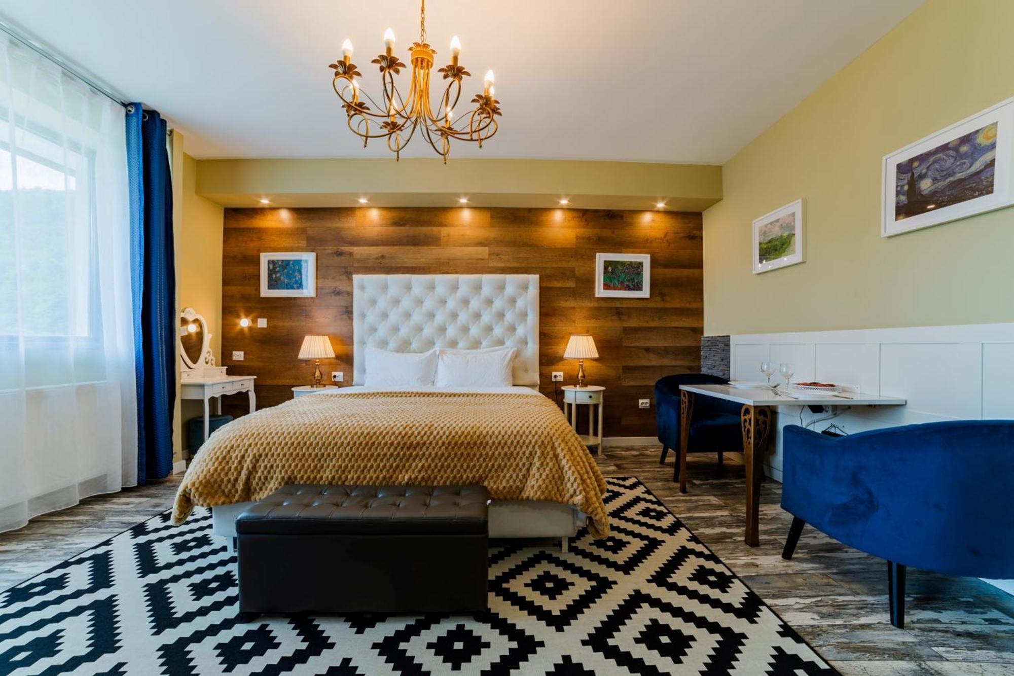 Romantic Jacuzzi Chic Apartment ซินายา ภายนอก รูปภาพ